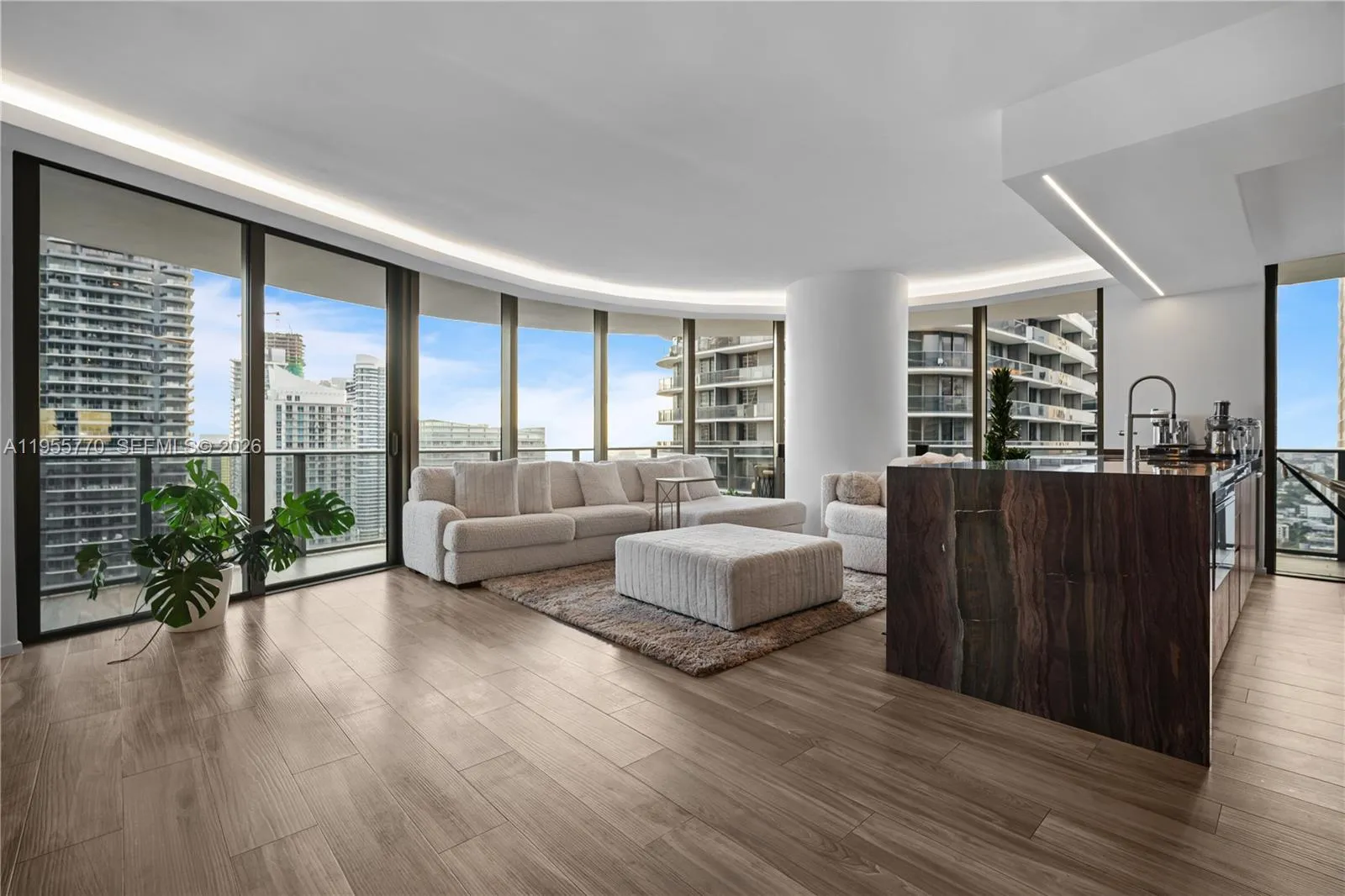 801 S Miami Ave 3601, Miami, Florida 33130, Miami, Florida 33130, 3 Bedrooms Bedrooms, ,4 BathroomsBathrooms,Residential Lease,For Rent,801 S Miami Ave 3601, Miami, Florida 33130,A11955770
