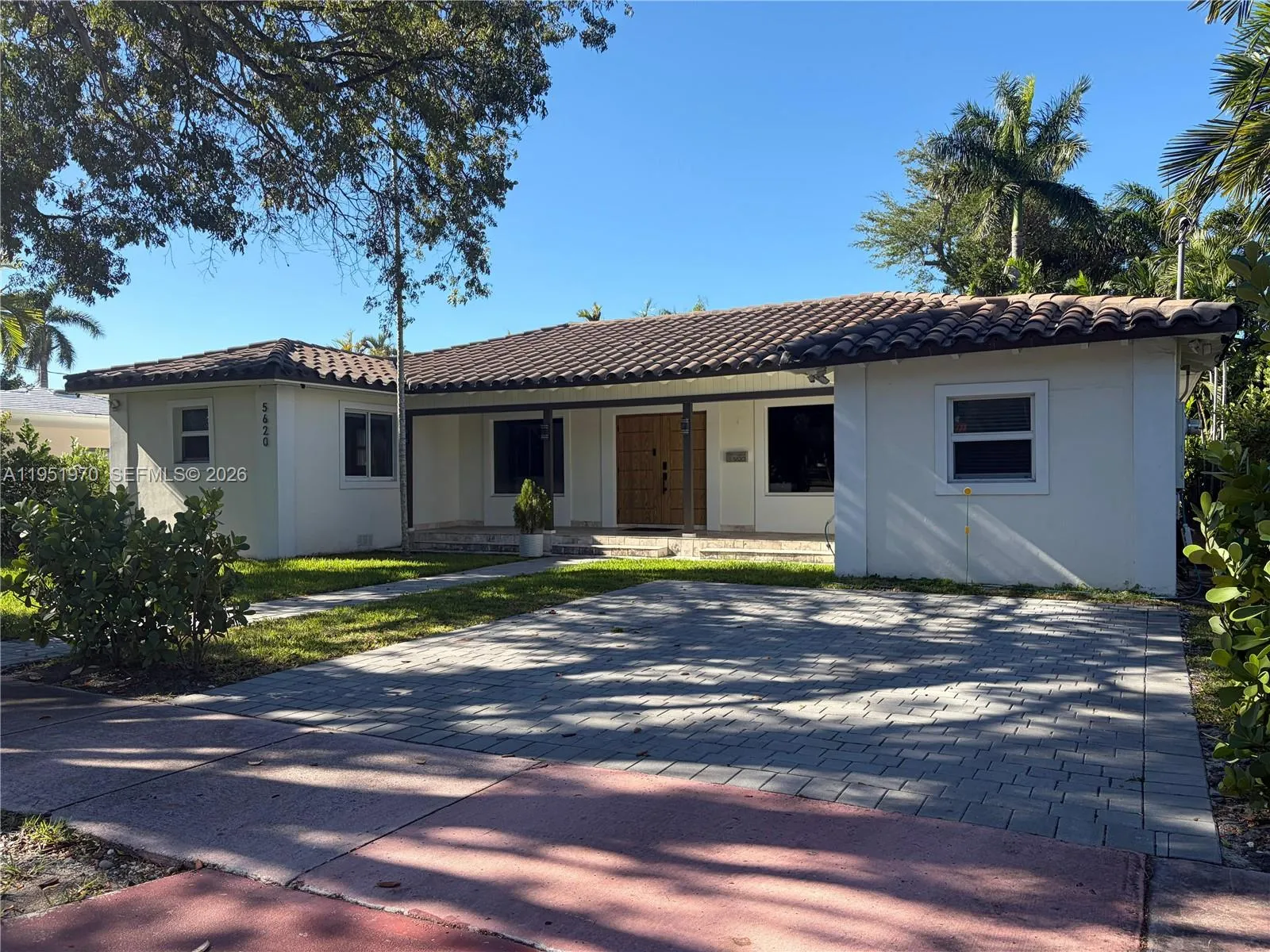 5620 Alton Rd, Miami Beach, Florida 33140, Miami Beach, Florida 33140, 4 Bedrooms Bedrooms, ,4 BathroomsBathrooms,Residential,For Sale,5620 Alton Rd, Miami Beach, Florida 33140,A11951970