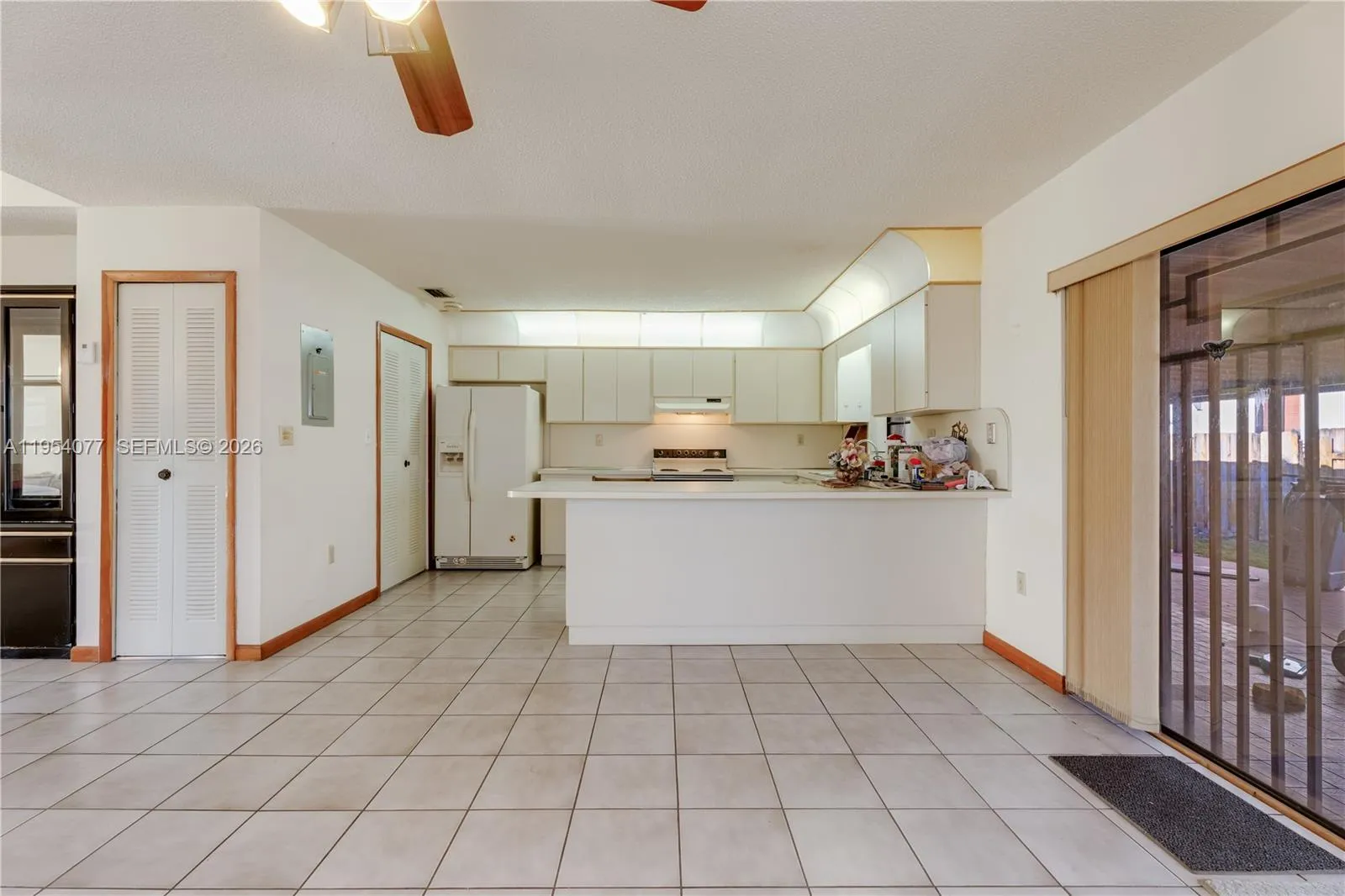 3895 Sw 68th Ave, Miami, Florida 33155, Miami, Florida 33155, 3 Bedrooms Bedrooms, ,2 BathroomsBathrooms,Residential,For Sale,3895 Sw 68th Ave, Miami, Florida 33155,A11954077