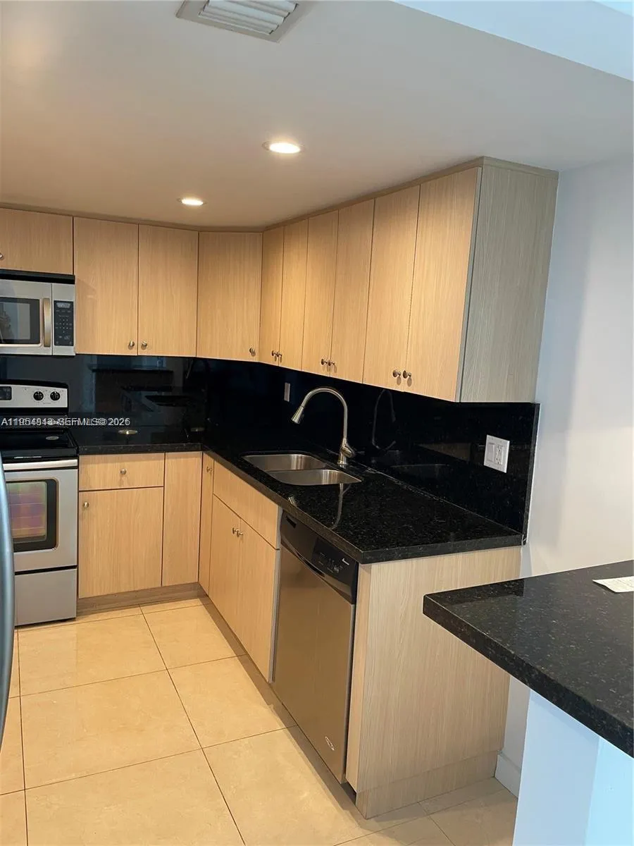 13155 Ixora Ct 901, North Miami, Florida 33181, North Miami, Florida 33181, 2 Bedrooms Bedrooms, ,2 BathroomsBathrooms,Residential,For Sale,13155 Ixora Ct 901, North Miami, Florida 33181,A11954843 13155 Ixora Ct 901, North Miami, Florida 33181, North Miami, Florida 33181, 2 Bedrooms Bedrooms, ,2 BathroomsBathrooms,Residential,For Sale,13155 Ixora Ct 901, North Miami, Florida 33181,A11954843