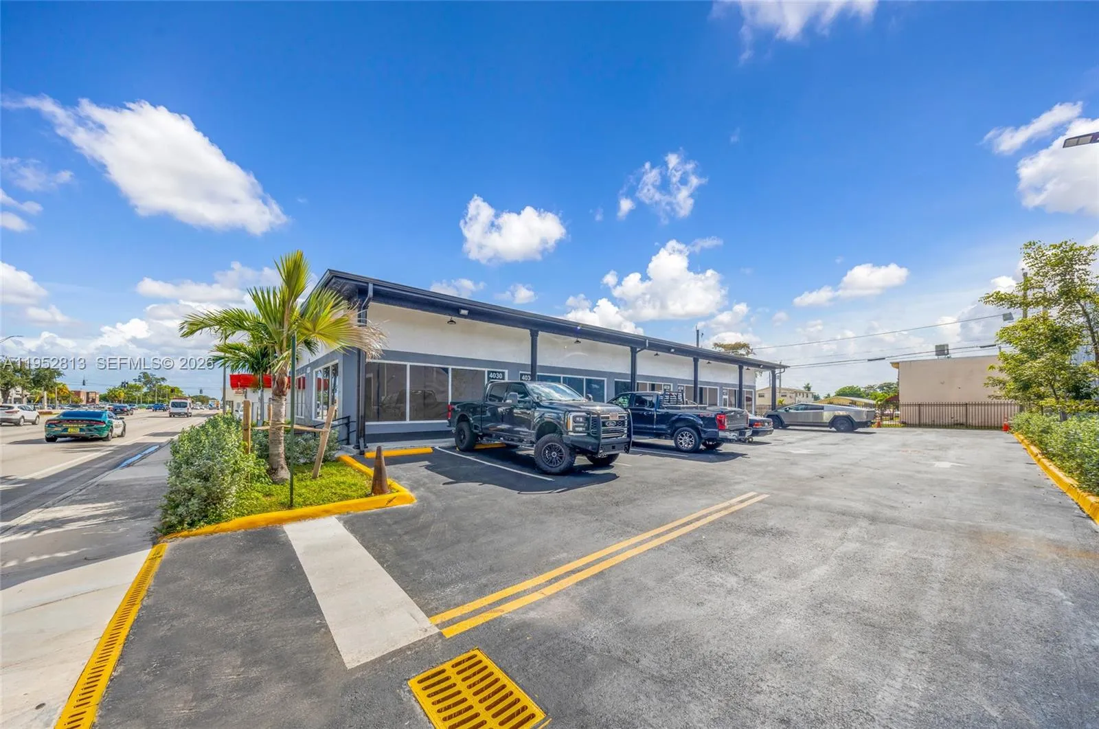 4030 Pembroke Rd, Hollywood, Florida 33021, Hollywood, Florida 33021, ,Commercial Lease,For Rent,4030 Pembroke Rd, Hollywood, Florida 33021,A11952813