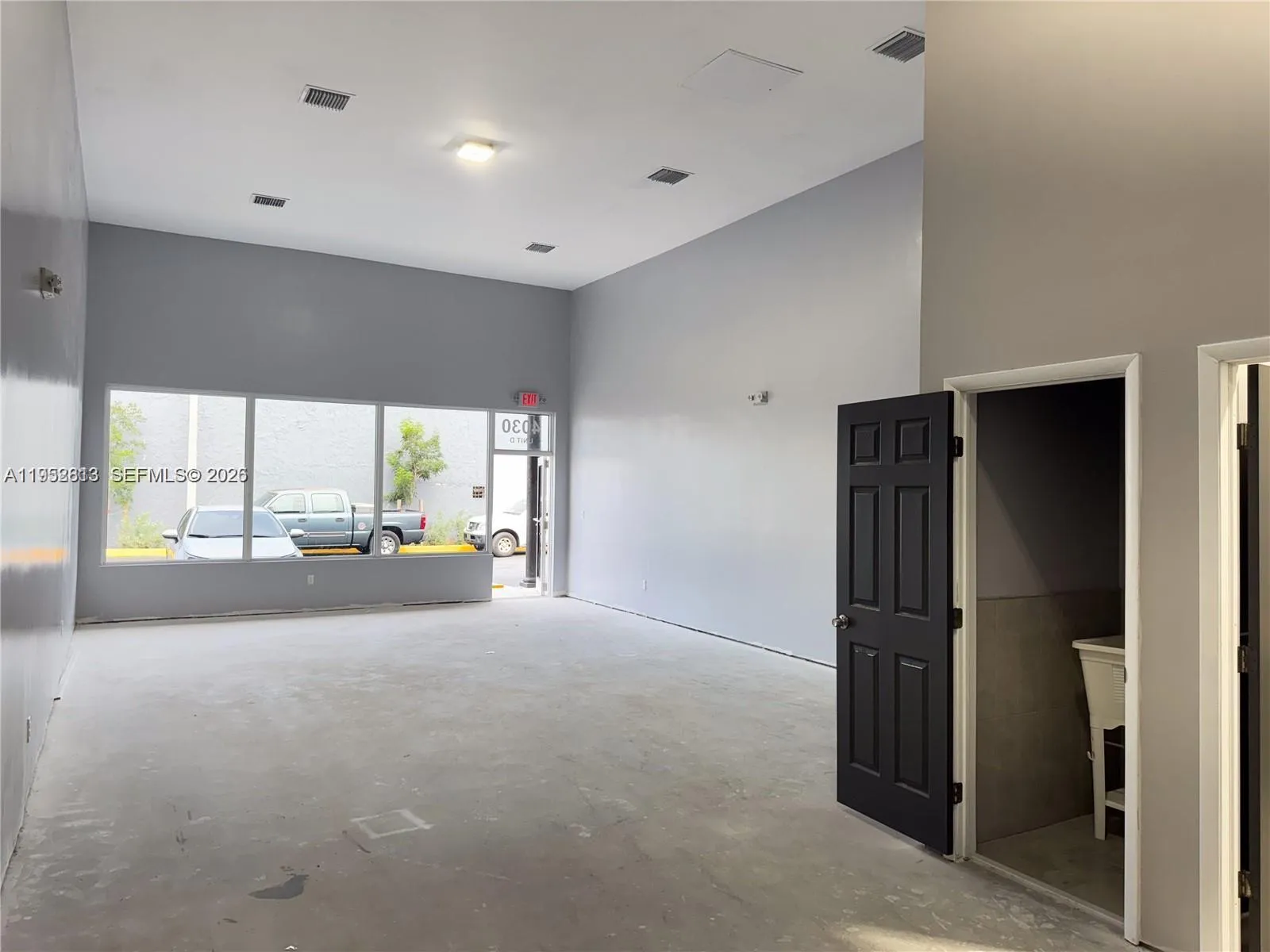 4030 Pembroke Rd, Hollywood, Florida 33021, Hollywood, Florida 33021, ,Commercial Lease,For Rent,4030 Pembroke Rd, Hollywood, Florida 33021,A11952813