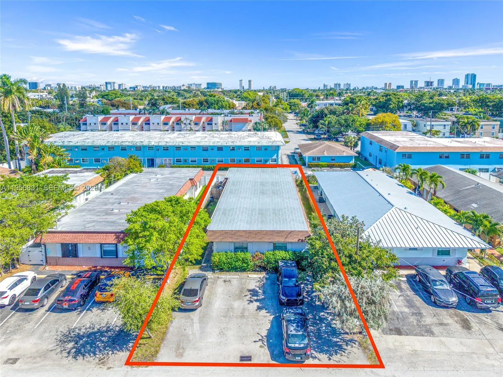 240 Se 9th Ave, Pompano Beach, Florida 33060, Pompano Beach, Florida 33060, ,Residential Income,For Sale,240 Se 9th Ave, Pompano Beach, Florida 33060,A11956831