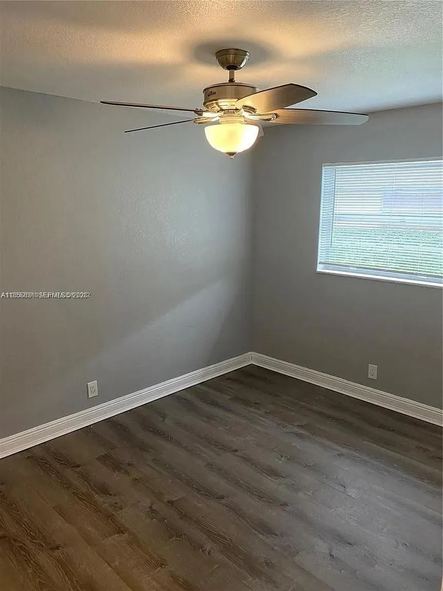 240 Se 9th Ave, Pompano Beach, Florida 33060, Pompano Beach, Florida 33060, ,Residential Income,For Sale,240 Se 9th Ave, Pompano Beach, Florida 33060,A11956831