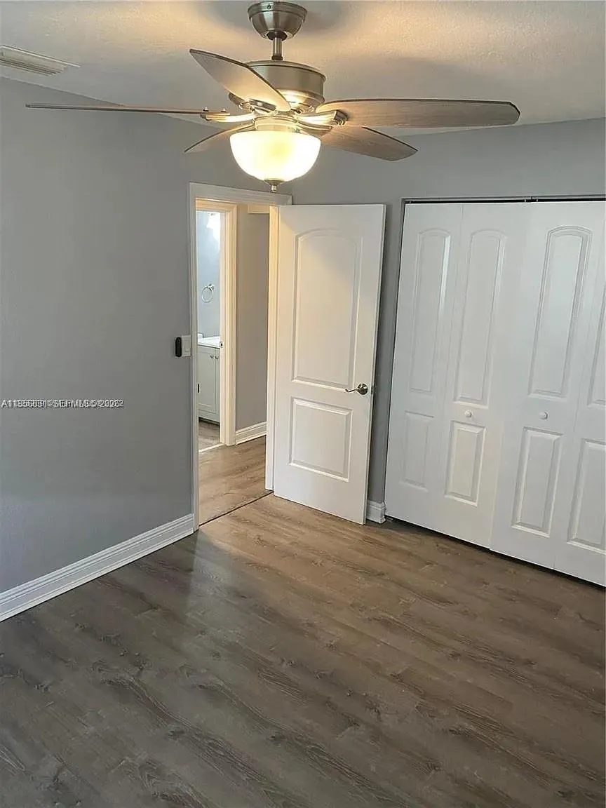 240 Se 9th Ave, Pompano Beach, Florida 33060, Pompano Beach, Florida 33060, ,Residential Income,For Sale,240 Se 9th Ave, Pompano Beach, Florida 33060,A11956831