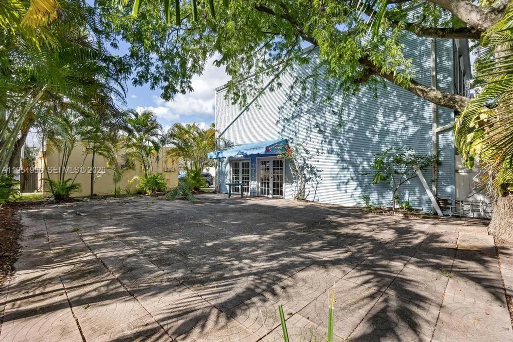 4066 W Broward Blvd, Plantation, Florida 33317, Plantation, Florida 33317, ,Commercial Lease,For Rent,4066 W Broward Blvd, Plantation, Florida 33317,A11954956