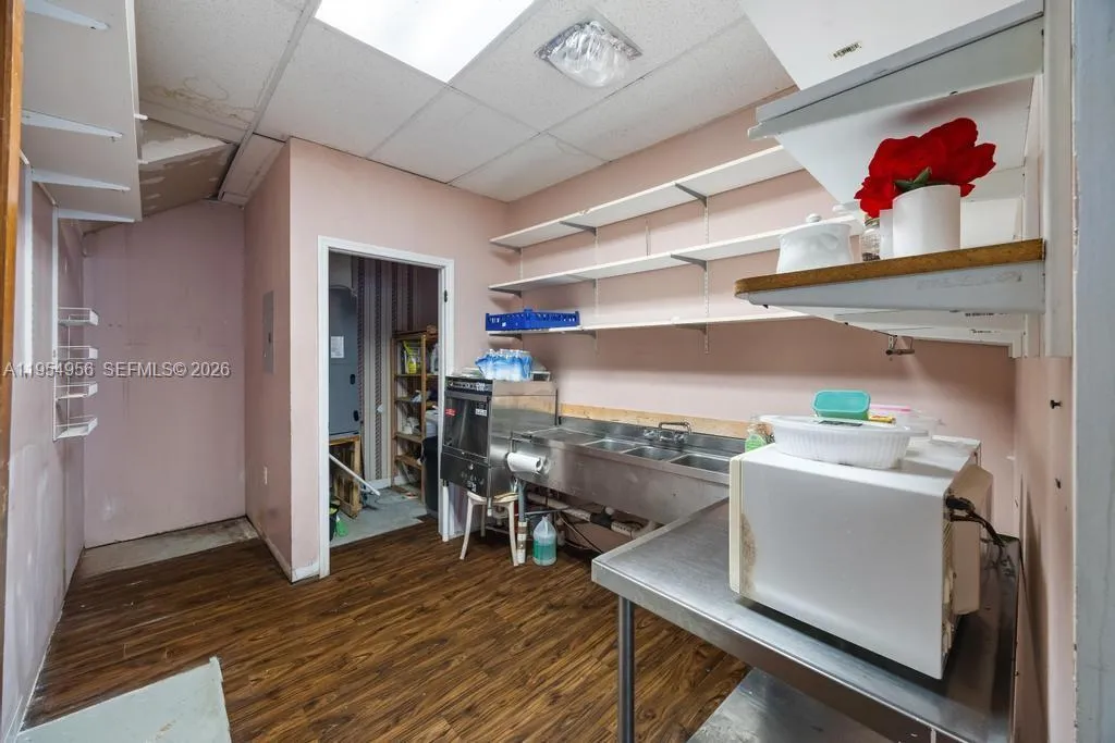 4066 W Broward Blvd, Plantation, Florida 33317, Plantation, Florida 33317, ,Commercial Lease,For Rent,4066 W Broward Blvd, Plantation, Florida 33317,A11954956