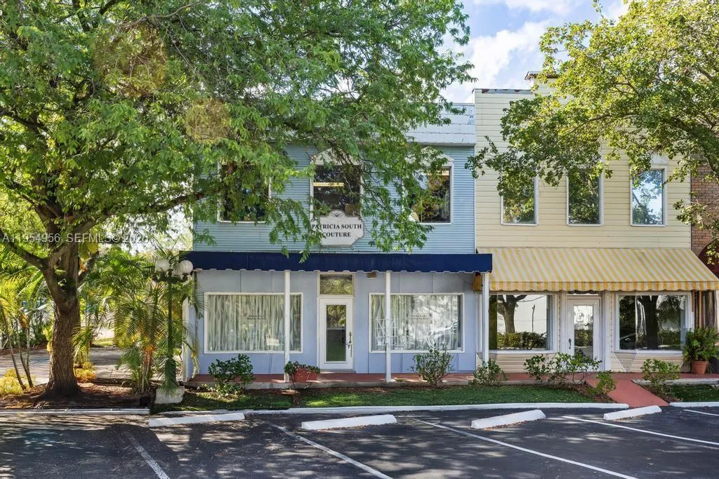 4066 W Broward Blvd, Plantation, Florida 33317, Plantation, Florida 33317, ,Commercial Lease,For Rent,4066 W Broward Blvd, Plantation, Florida 33317,A11954956