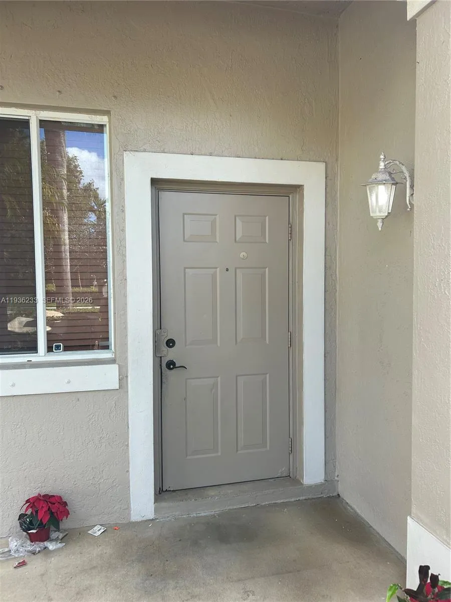 948 Nw Phoenix Way, Weston, Florida 33327, Weston, Florida 33327, 4 Bedrooms Bedrooms, ,2 BathroomsBathrooms,Residential,For Sale,948 Nw Phoenix Way, Weston, Florida 33327,A11936233