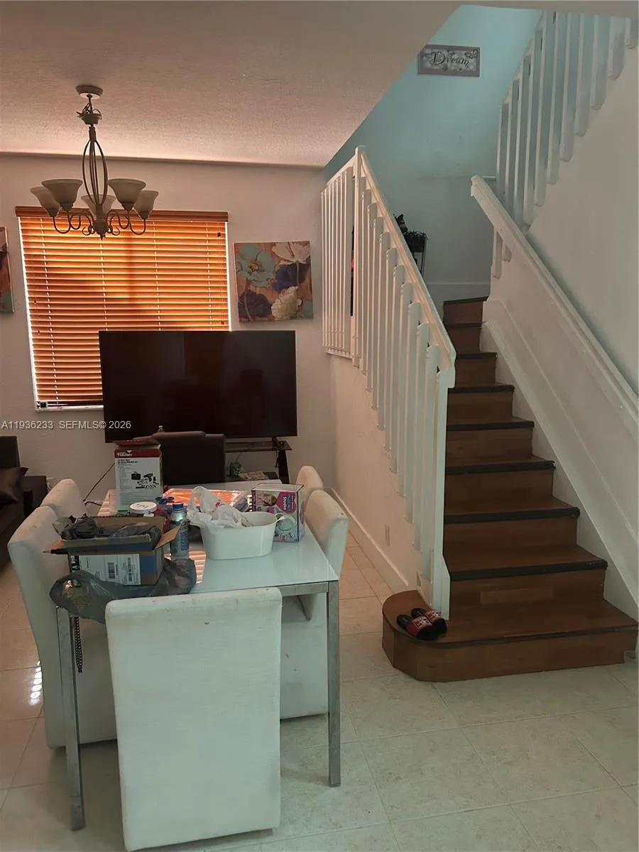 948 Nw Phoenix Way, Weston, Florida 33327, Weston, Florida 33327, 4 Bedrooms Bedrooms, ,2 BathroomsBathrooms,Residential,For Sale,948 Nw Phoenix Way, Weston, Florida 33327,A11936233