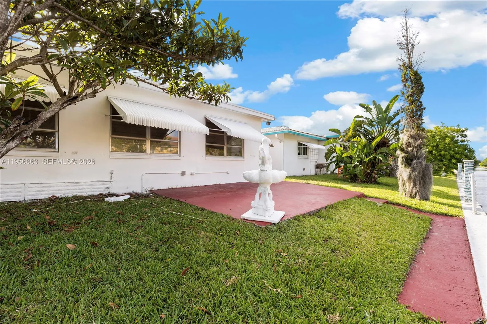 5706 Nw 81st Ave, Tamarac, Florida 33321, Tamarac, Florida 33321, 2 Bedrooms Bedrooms, ,2 BathroomsBathrooms,Residential,For Sale,5706 Nw 81st Ave, Tamarac, Florida 33321,A11956863