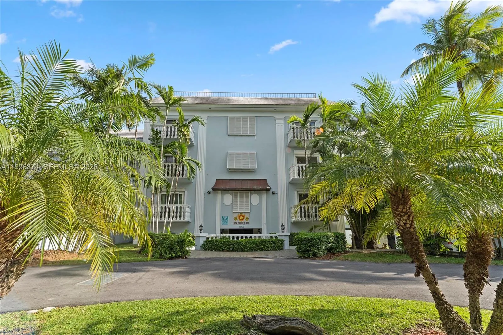 1150 Madruga Ave A201, Coral Gables, Florida 33146, Coral Gables, Florida 33146, 2 Bedrooms Bedrooms, ,2 BathroomsBathrooms,Residential Lease,For Rent,1150 Madruga Ave A201, Coral Gables, Florida 33146,A11956874