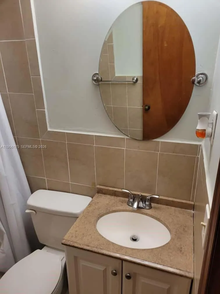 2828 Sw 3rd St Front, Miami, Florida 33135, Miami, Florida 33135, 2 Bedrooms Bedrooms, ,1 BathroomBathrooms,Residential Lease,For Rent,2828 Sw 3rd St Front, Miami, Florida 33135,A11956175