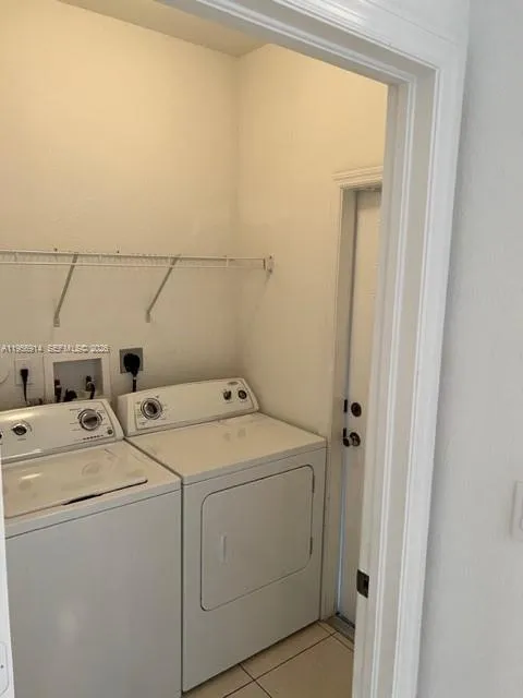9952 Nw 10th St 9952, Miami, Florida 33172, Miami, Florida 33172, 4 Bedrooms Bedrooms, ,4 BathroomsBathrooms,Residential Lease,For Rent,9952 Nw 10th St 9952, Miami, Florida 33172,A11956914