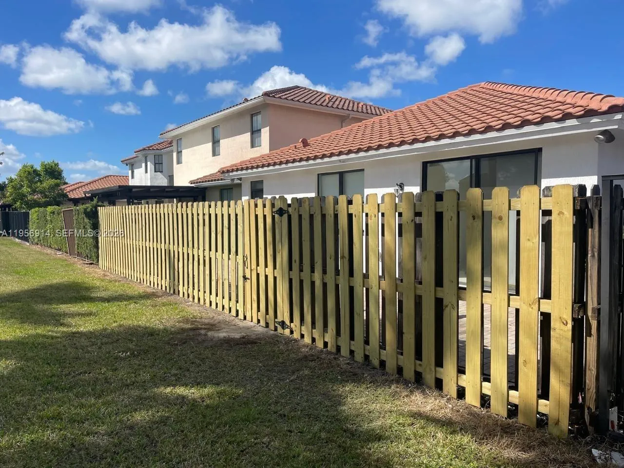 9952 Nw 10th St 9952, Miami, Florida 33172, Miami, Florida 33172, 4 Bedrooms Bedrooms, ,4 BathroomsBathrooms,Residential Lease,For Rent,9952 Nw 10th St 9952, Miami, Florida 33172,A11956914