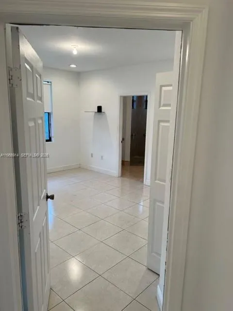 9952 Nw 10th St 9952, Miami, Florida 33172, Miami, Florida 33172, 4 Bedrooms Bedrooms, ,4 BathroomsBathrooms,Residential Lease,For Rent,9952 Nw 10th St 9952, Miami, Florida 33172,A11956914