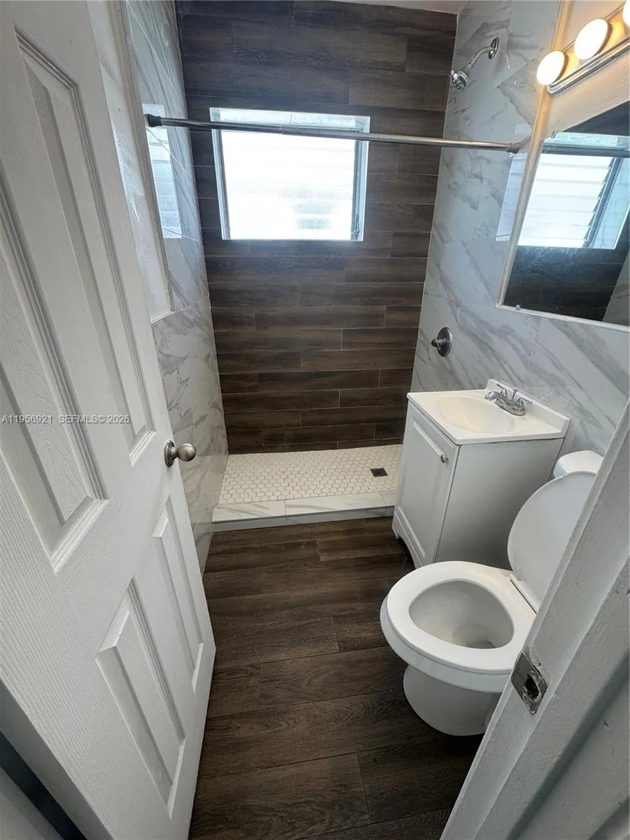 7300 N Harding Ave 28, Miami Beach, Florida 33141, Miami Beach, Florida 33141, ,1 BathroomBathrooms,Residential Lease,For Rent,7300 N Harding Ave 28, Miami Beach, Florida 33141,A11956921