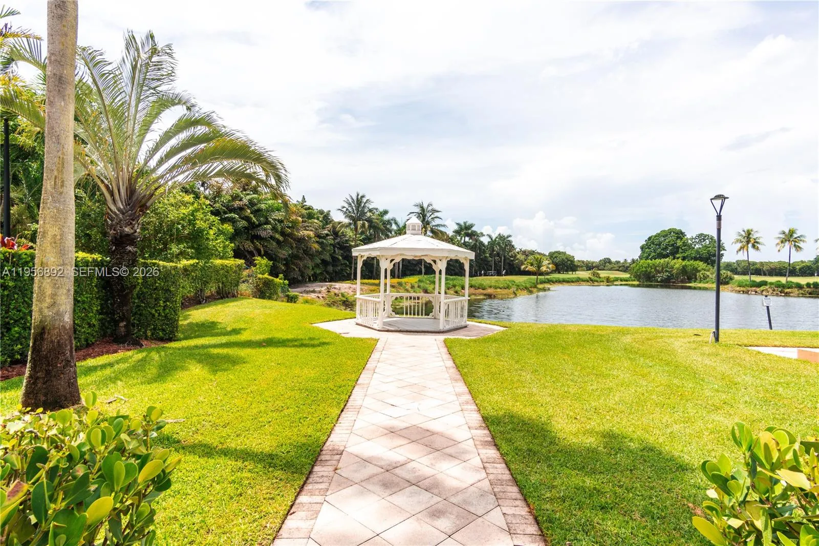 10564 Nw 57th St, Doral, Florida 33178, Doral, Florida 33178, 4 Bedrooms Bedrooms, ,2 BathroomsBathrooms,Residential,For Sale,10564 Nw 57th St, Doral, Florida 33178,A11956892