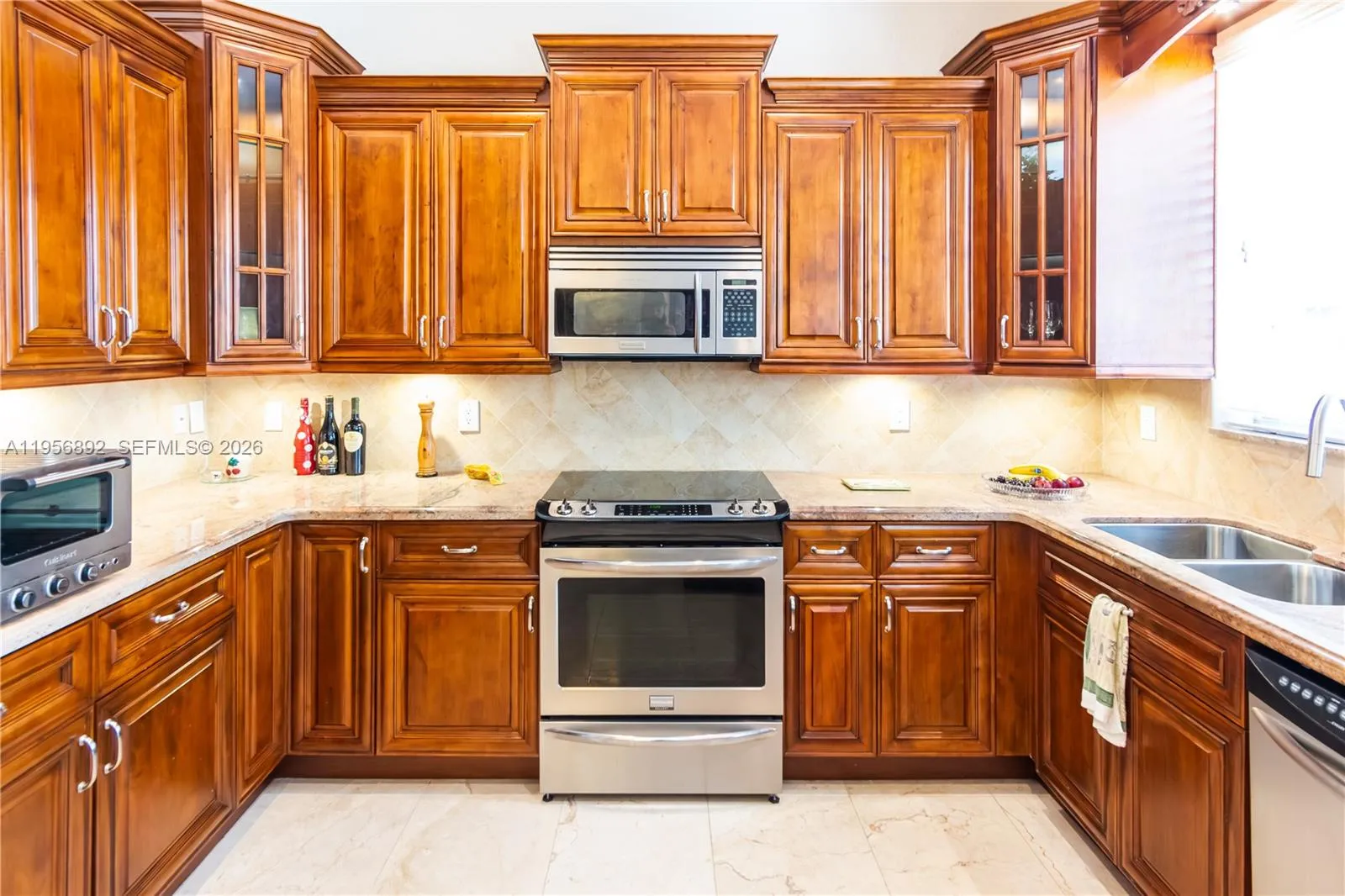 10564 Nw 57th St, Doral, Florida 33178, Doral, Florida 33178, 4 Bedrooms Bedrooms, ,2 BathroomsBathrooms,Residential,For Sale,10564 Nw 57th St, Doral, Florida 33178,A11956892