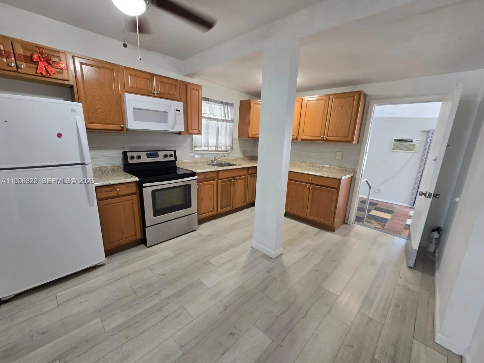 3083 Sw 17th St, Miami, Florida 33145, Miami, Florida 33145, 3 Bedrooms Bedrooms, ,3 BathroomsBathrooms,Residential Lease,For Rent,3083 Sw 17th St, Miami, Florida 33145,A11956829