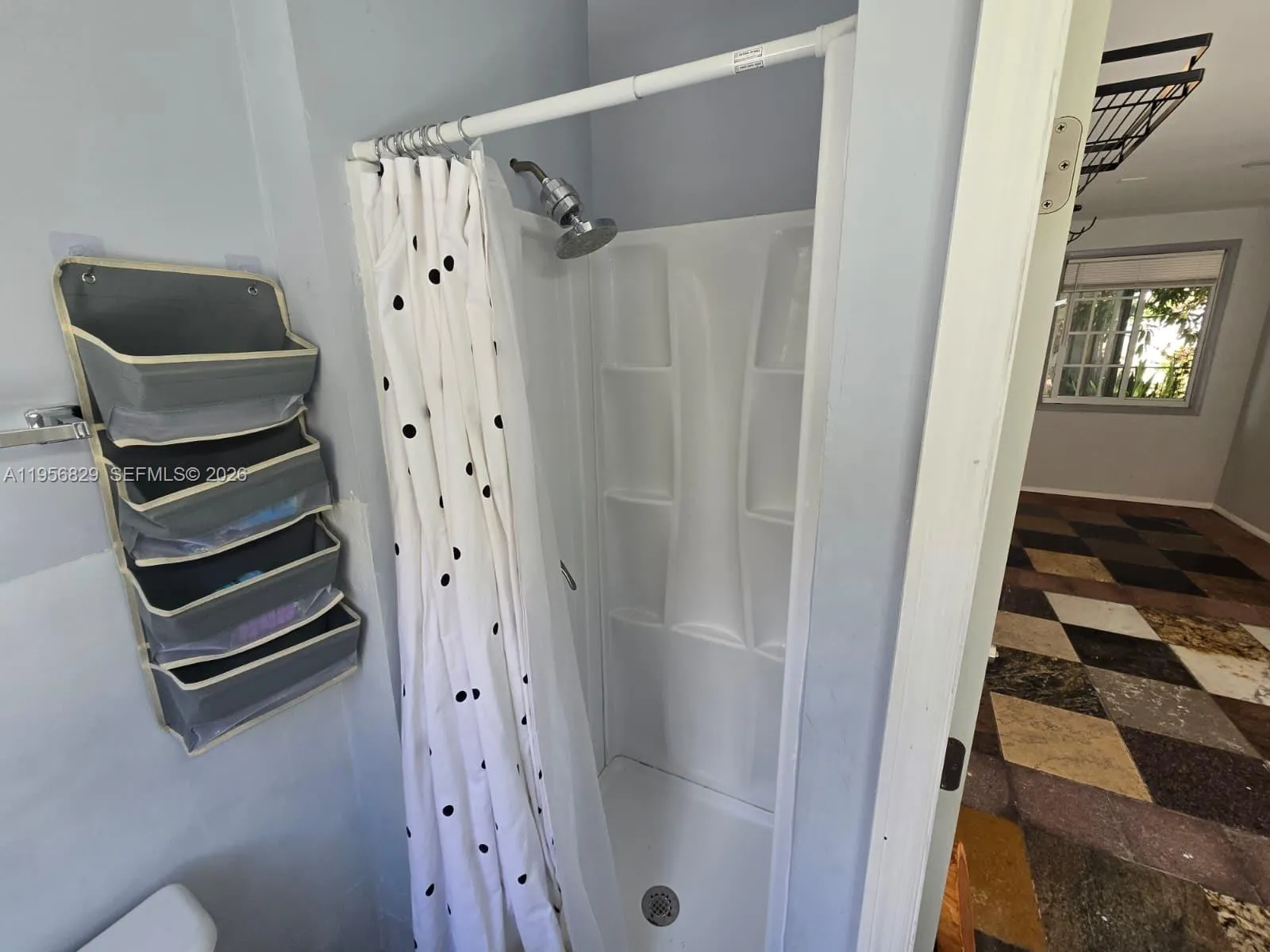 3083 Sw 17th St, Miami, Florida 33145, Miami, Florida 33145, 3 Bedrooms Bedrooms, ,3 BathroomsBathrooms,Residential Lease,For Rent,3083 Sw 17th St, Miami, Florida 33145,A11956829