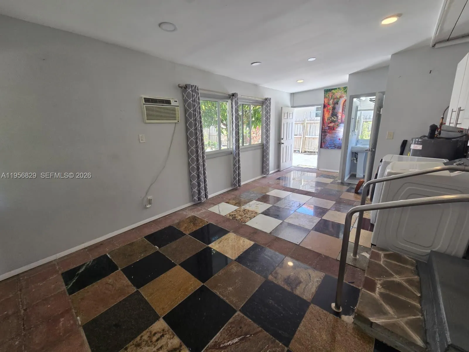 3083 Sw 17th St, Miami, Florida 33145, Miami, Florida 33145, 3 Bedrooms Bedrooms, ,3 BathroomsBathrooms,Residential Lease,For Rent,3083 Sw 17th St, Miami, Florida 33145,A11956829