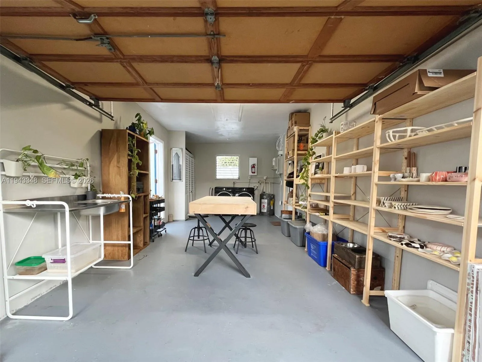 1059 Washington St, Hollywood, Florida 33019, Hollywood, Florida 33019, 2 Bedrooms Bedrooms, ,2 BathroomsBathrooms,Residential,For Sale,1059 Washington St, Hollywood, Florida 33019,A11943348