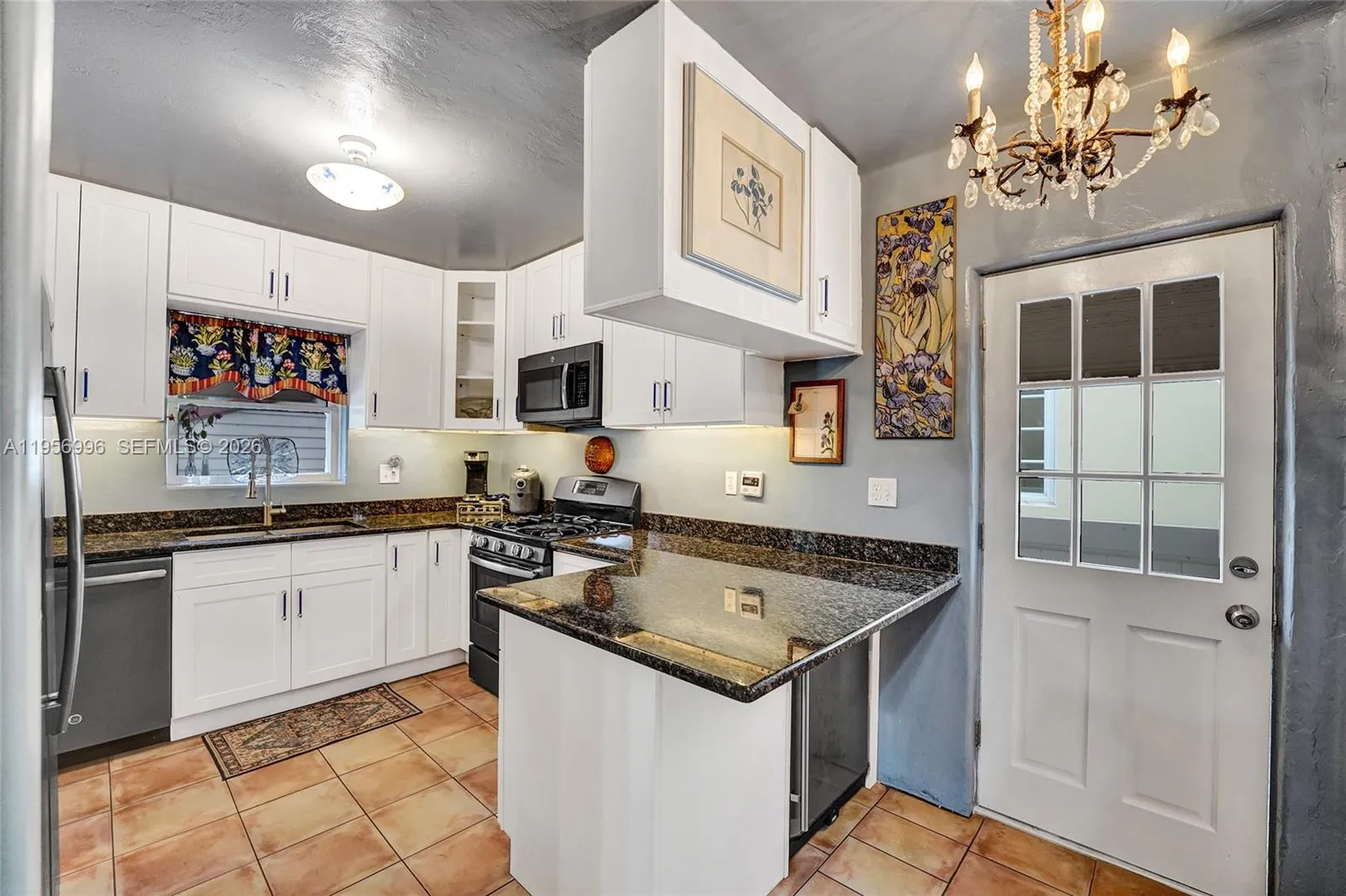 1340 Jackson St, Hollywood, Florida 33019, Hollywood, Florida 33019, 2 Bedrooms Bedrooms, ,2 BathroomsBathrooms,Residential,For Sale,1340 Jackson St, Hollywood, Florida 33019,A11956996