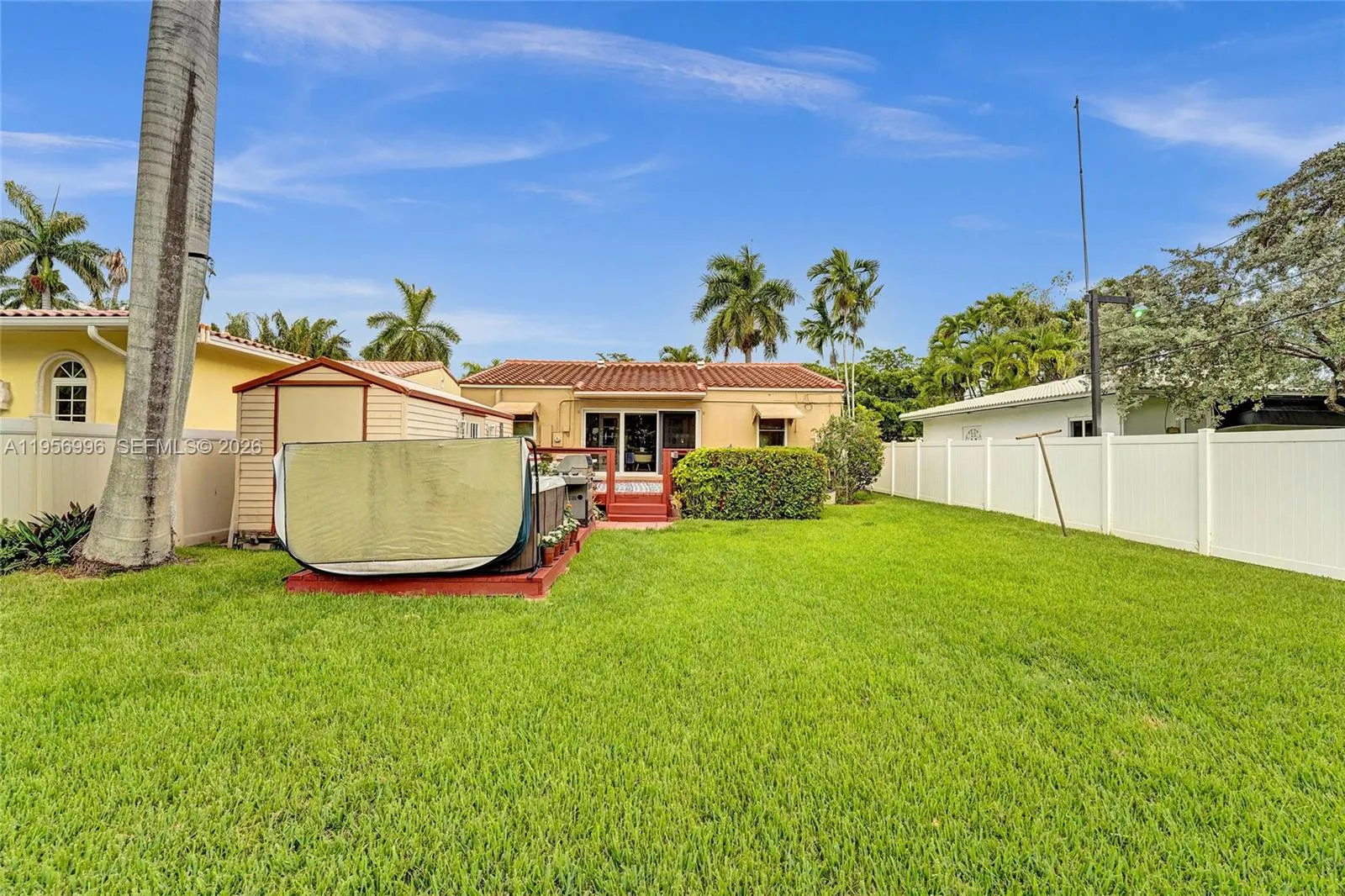 1340 Jackson St, Hollywood, Florida 33019, Hollywood, Florida 33019, 2 Bedrooms Bedrooms, ,2 BathroomsBathrooms,Residential,For Sale,1340 Jackson St, Hollywood, Florida 33019,A11956996