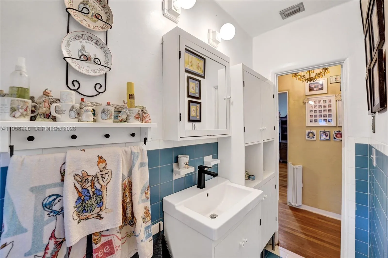 1340 Jackson St, Hollywood, Florida 33019, Hollywood, Florida 33019, 2 Bedrooms Bedrooms, ,2 BathroomsBathrooms,Residential,For Sale,1340 Jackson St, Hollywood, Florida 33019,A11956996