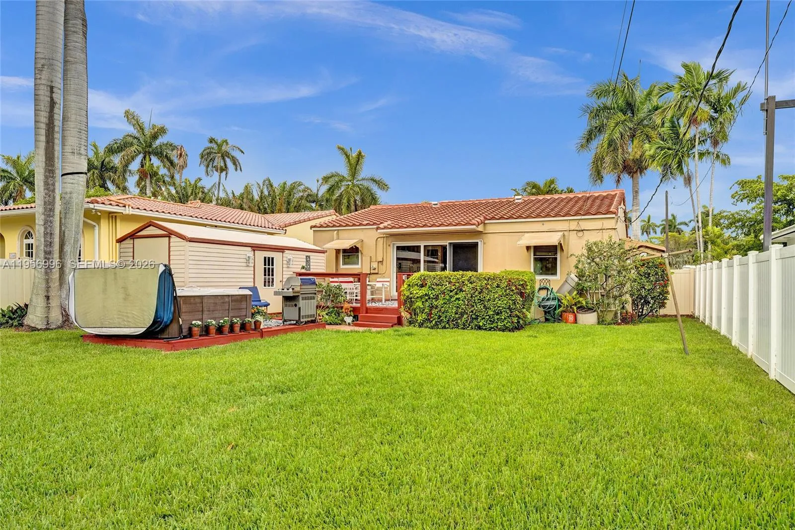 1340 Jackson St, Hollywood, Florida 33019, Hollywood, Florida 33019, 2 Bedrooms Bedrooms, ,2 BathroomsBathrooms,Residential,For Sale,1340 Jackson St, Hollywood, Florida 33019,A11956996
