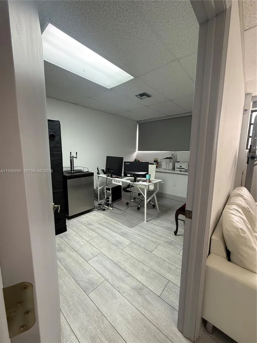12369 Sw 132nd Ct 20-1, Miami, Florida 33186, Miami, Florida 33186, ,Commercial Lease,For Rent,12369 Sw 132nd Ct 20-1, Miami, Florida 33186,A11956890
