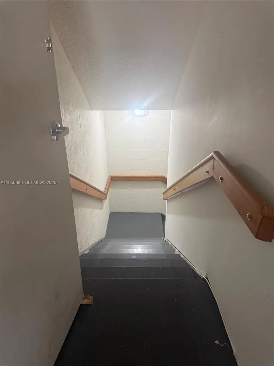 12369 Sw 132nd Ct 20-1, Miami, Florida 33186, Miami, Florida 33186, ,Commercial Lease,For Rent,12369 Sw 132nd Ct 20-1, Miami, Florida 33186,A11956890