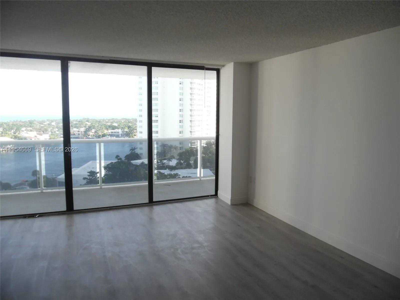 20505 E Country Club Dr 1135, Aventura, Florida 33, Aventura, Florida 33180, 2 Bedrooms Bedrooms, ,2 BathroomsBathrooms,Residential Lease,For Rent,20505 E Country Club Dr 1135, Aventura, Florida 33,A11954669