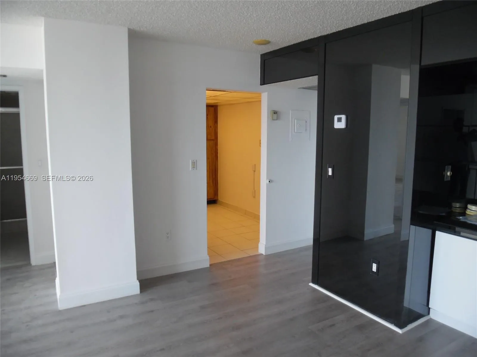 20505 E Country Club Dr 1135, Aventura, Florida 33, Aventura, Florida 33180, 2 Bedrooms Bedrooms, ,2 BathroomsBathrooms,Residential Lease,For Rent,20505 E Country Club Dr 1135, Aventura, Florida 33,A11954669