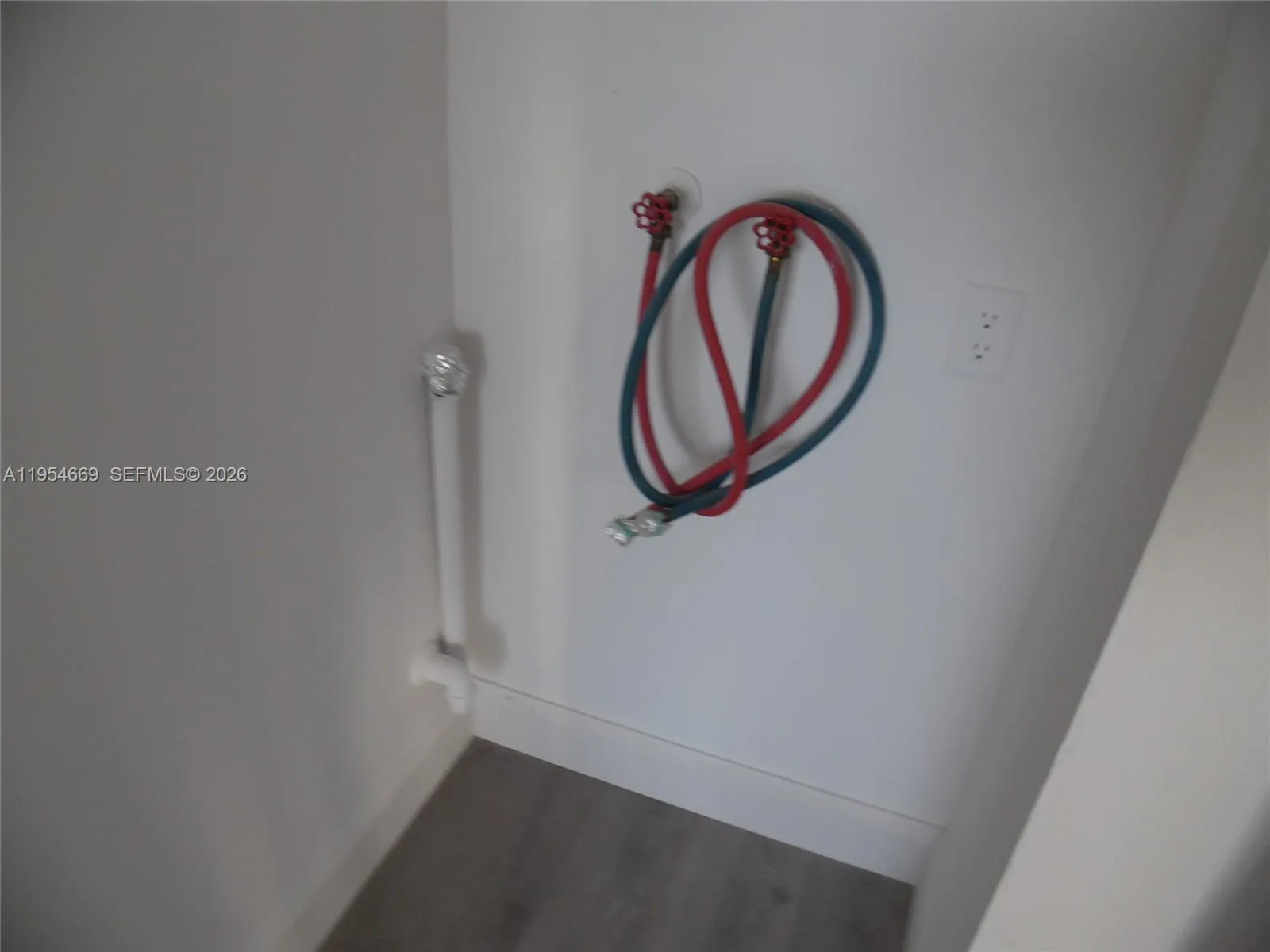 20505 E Country Club Dr 1135, Aventura, Florida 33, Aventura, Florida 33180, 2 Bedrooms Bedrooms, ,2 BathroomsBathrooms,Residential Lease,For Rent,20505 E Country Club Dr 1135, Aventura, Florida 33,A11954669