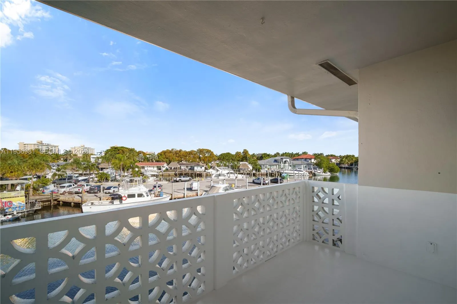 13105 Ixora Ct 302, North Miami, Florida 33181, North Miami, Florida 33181, 1 Bedroom Bedrooms, ,1 BathroomBathrooms,Residential,For Sale,13105 Ixora Ct 302, North Miami, Florida 33181,A11956981