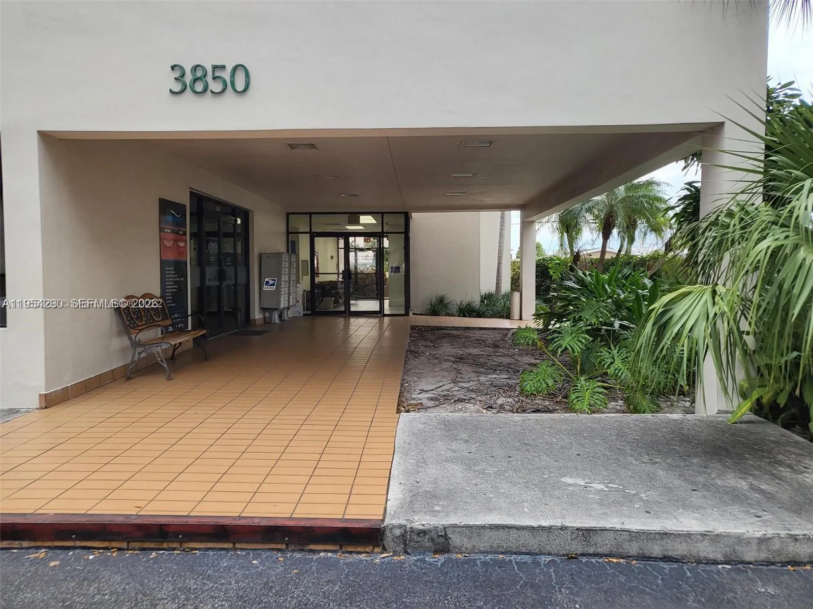 3850 Sw 87th Ave 102, Miami, Florida 33165, Miami, Florida 33165, ,Commercial Lease,For Rent,3850 Sw 87th Ave 102, Miami, Florida 33165,A11954290