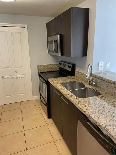 2650 Sw 37th Ave 501, Miami, Florida 33133, Miami, Florida 33133, 2 Bedrooms Bedrooms, ,2 BathroomsBathrooms,Residential,For Sale,2650 Sw 37th Ave 501, Miami, Florida 33133,A11957017