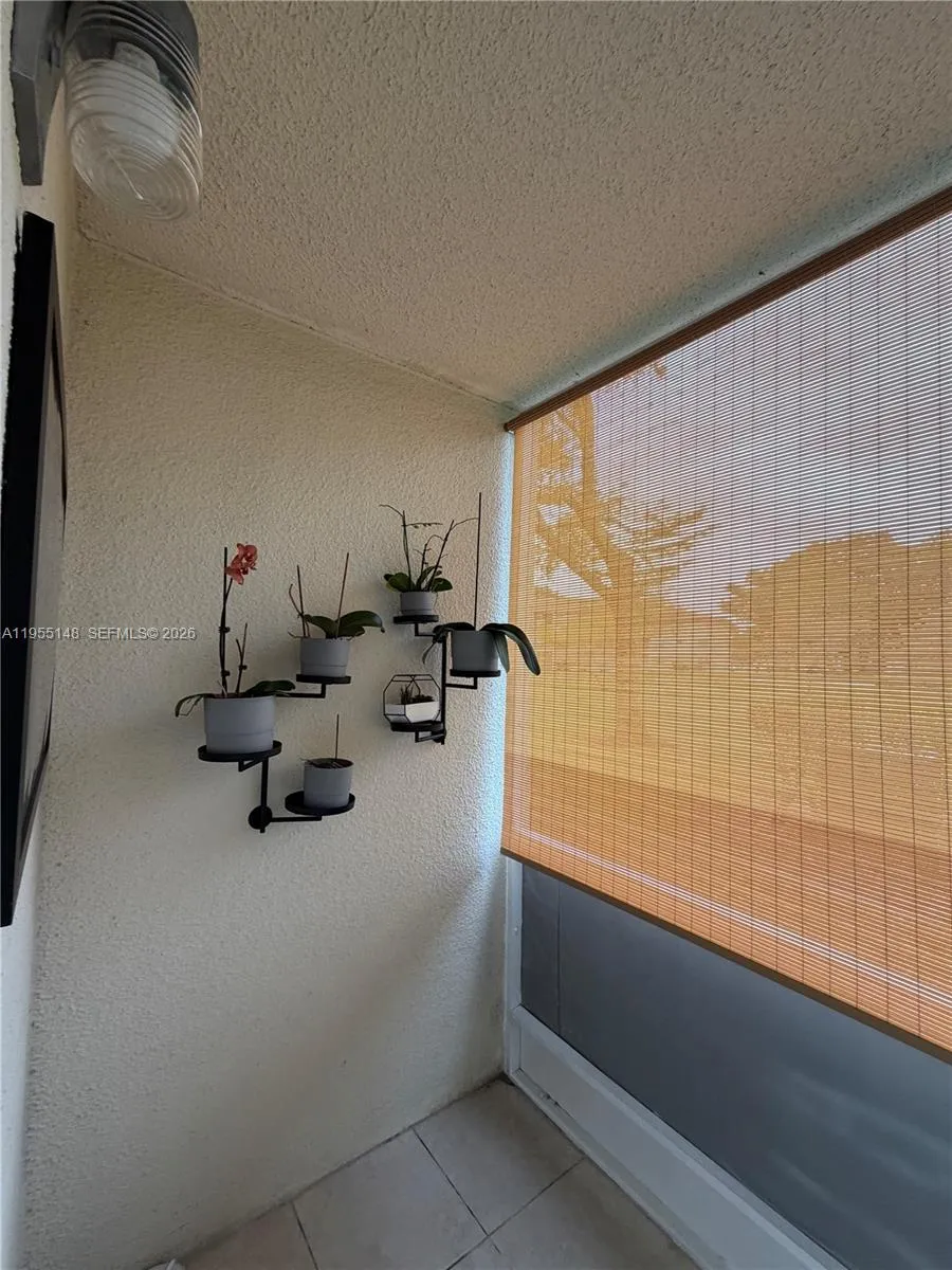 200 Sw 132nd Way 109l, Pembroke Pines, Florida 330, Pembroke Pines, Florida 33027, 1 Bedroom Bedrooms, ,1 BathroomBathrooms,Residential,For Sale,200 Sw 132nd Way 109l, Pembroke Pines, Florida 330,A11955148