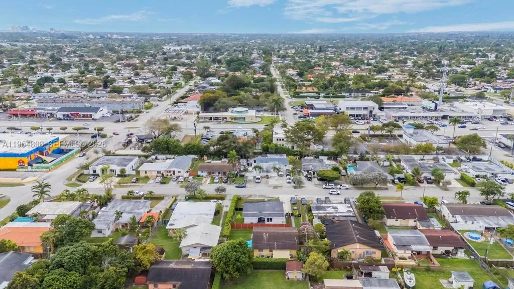 9435 Sw 39th St, Miami, Florida 33165, Miami, Florida 33165, ,Residential Income,For Sale,9435 Sw 39th St, Miami, Florida 33165,A11954898