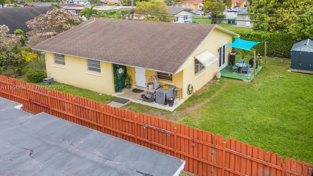 9435 Sw 39th St, Miami, Florida 33165, Miami, Florida 33165, ,Residential Income,For Sale,9435 Sw 39th St, Miami, Florida 33165,A11954898