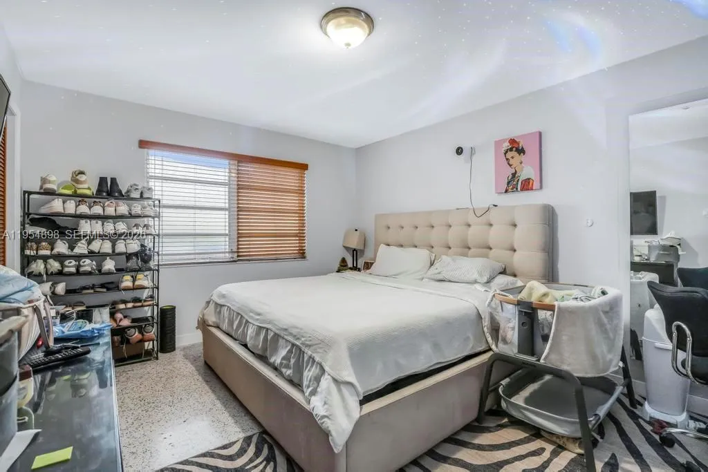 9435 Sw 39th St, Miami, Florida 33165, Miami, Florida 33165, ,Residential Income,For Sale,9435 Sw 39th St, Miami, Florida 33165,A11954898