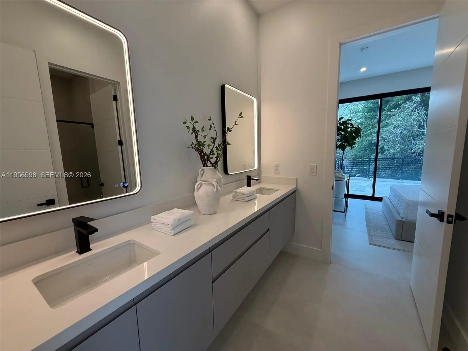 3200 Thomas Ave, Miami, Florida 33133, Miami, Florida 33133, 4 Bedrooms Bedrooms, ,3 BathroomsBathrooms,Residential,For Sale,3200 Thomas Ave, Miami, Florida 33133,A11956998