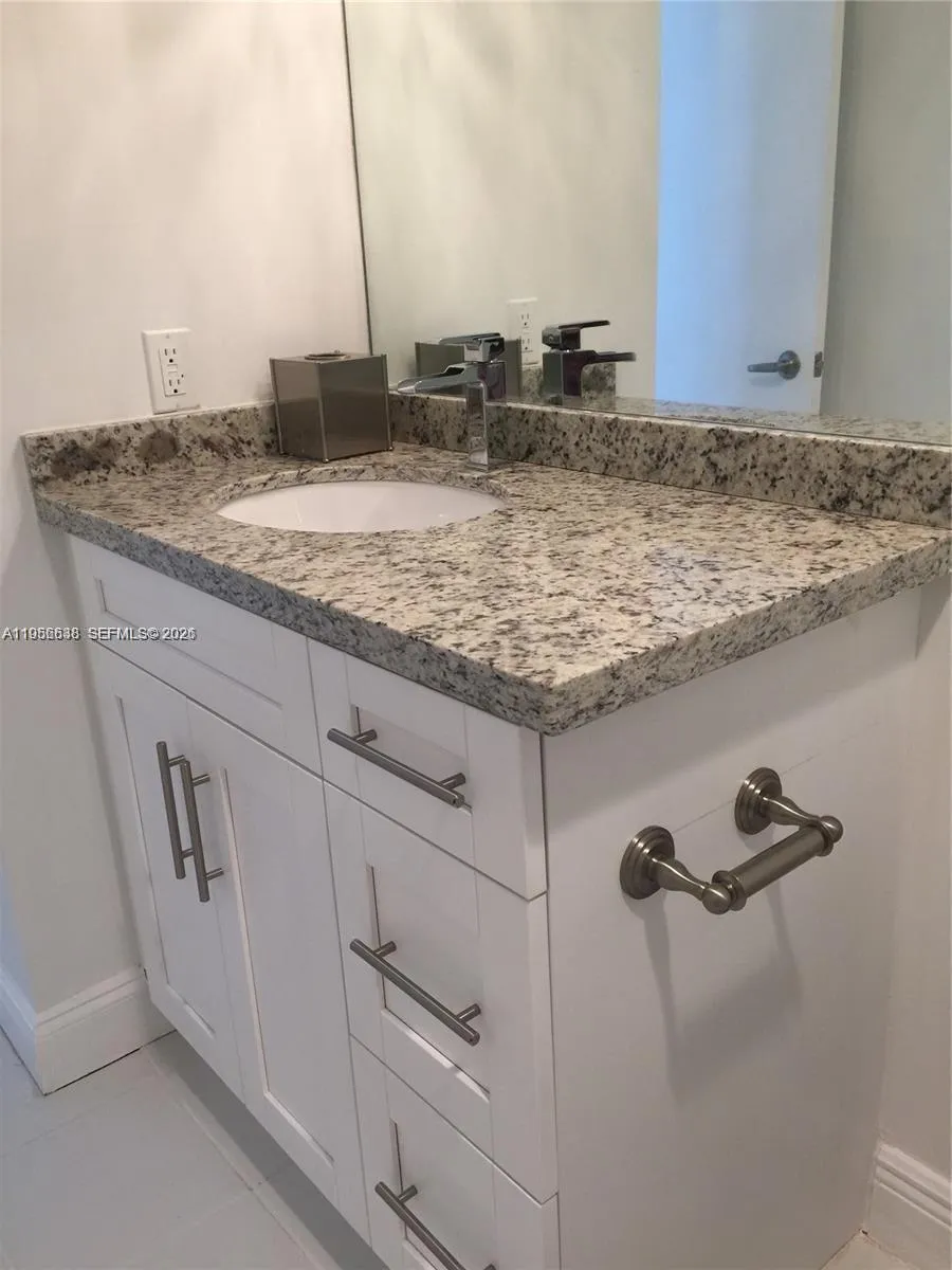 1904 S Ocean Dr 1708, Hallandale Beach, Florida 33, Hallandale Beach, Florida 33009, 2 Bedrooms Bedrooms, ,2 BathroomsBathrooms,Residential Lease,For Rent,1904 S Ocean Dr 1708, Hallandale Beach, Florida 33,A11956638