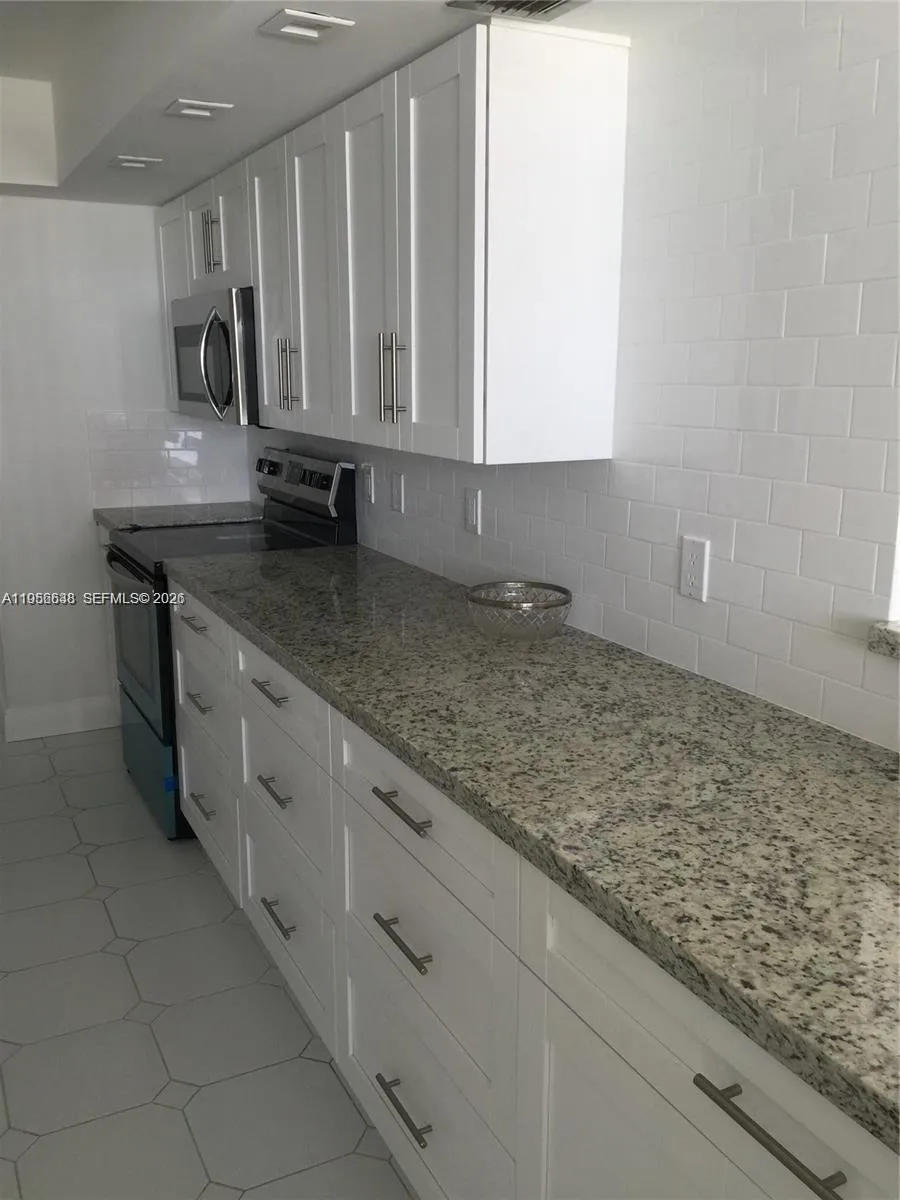 1904 S Ocean Dr 1708, Hallandale Beach, Florida 33, Hallandale Beach, Florida 33009, 2 Bedrooms Bedrooms, ,2 BathroomsBathrooms,Residential Lease,For Rent,1904 S Ocean Dr 1708, Hallandale Beach, Florida 33,A11956638