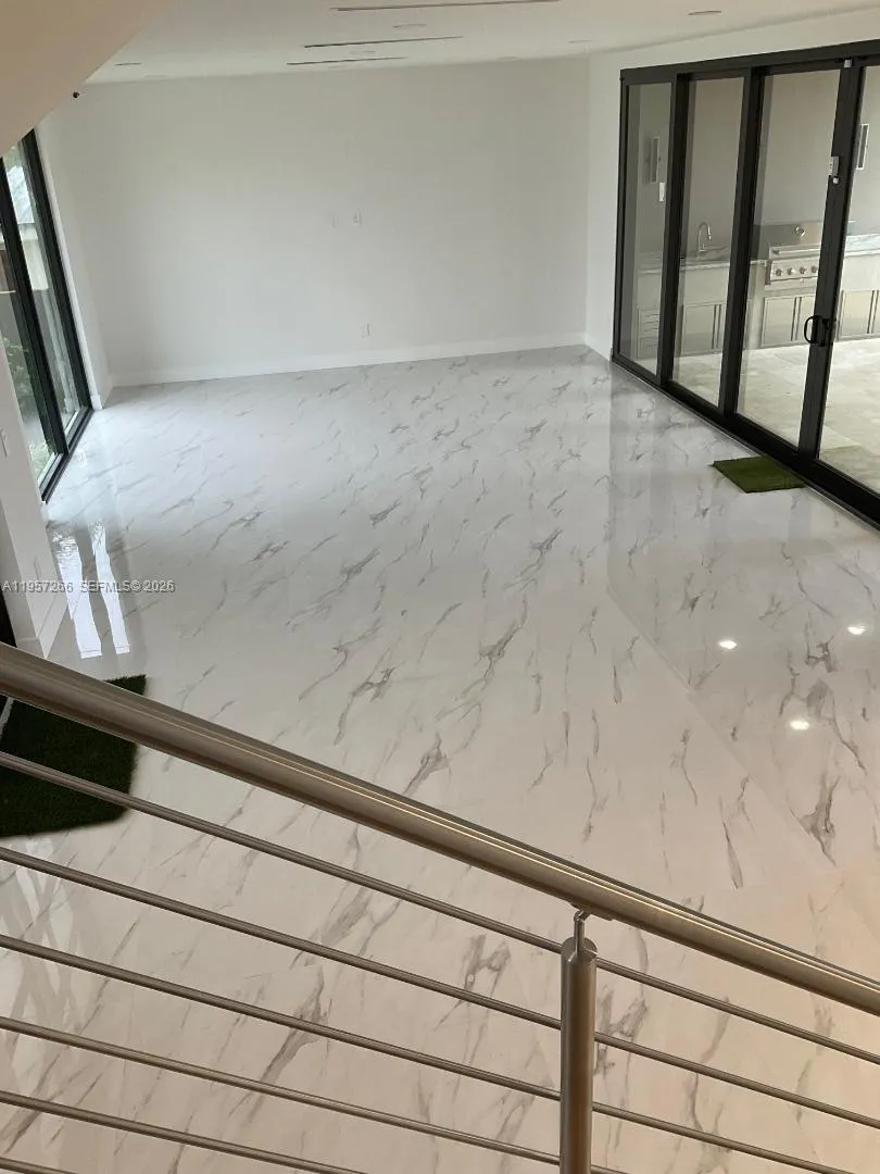 1700 Ne 18th St, Fort Lauderdale, Florida 33305, Fort Lauderdale, Florida 33305, 5 Bedrooms Bedrooms, ,4 BathroomsBathrooms,Residential,For Sale,1700 Ne 18th St, Fort Lauderdale, Florida 33305,A11957266