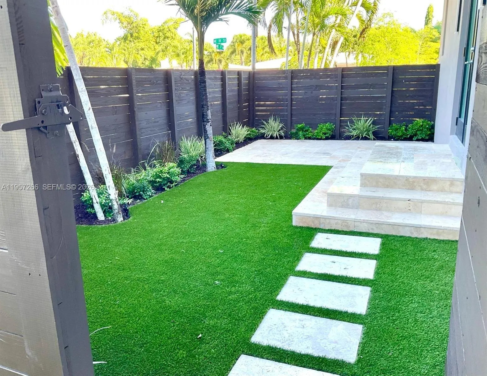 1700 Ne 18th St, Fort Lauderdale, Florida 33305, Fort Lauderdale, Florida 33305, 5 Bedrooms Bedrooms, ,4 BathroomsBathrooms,Residential,For Sale,1700 Ne 18th St, Fort Lauderdale, Florida 33305,A11957266