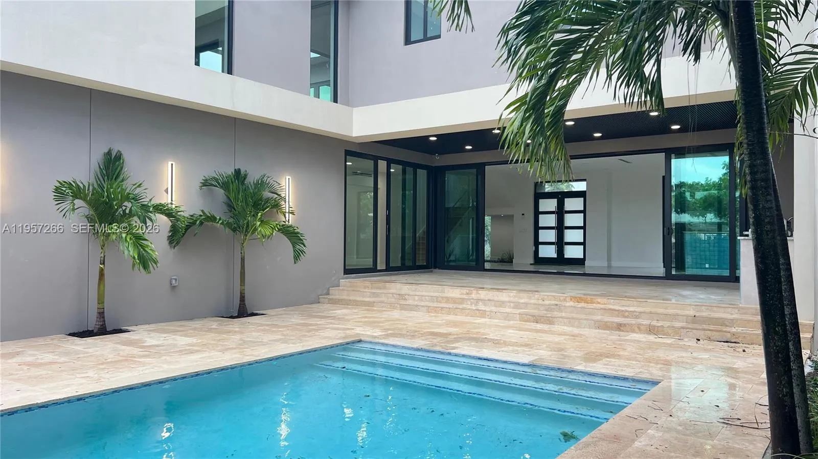 1700 Ne 18th St, Fort Lauderdale, Florida 33305, Fort Lauderdale, Florida 33305, 5 Bedrooms Bedrooms, ,4 BathroomsBathrooms,Residential,For Sale,1700 Ne 18th St, Fort Lauderdale, Florida 33305,A11957266