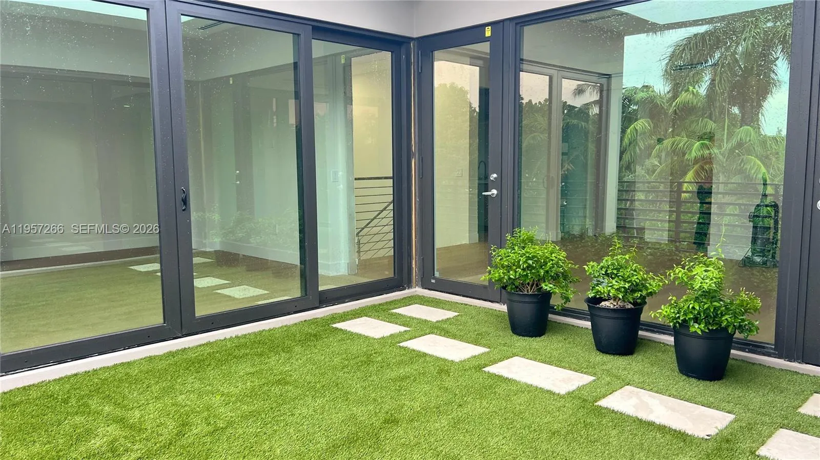 1700 Ne 18th St, Fort Lauderdale, Florida 33305, Fort Lauderdale, Florida 33305, 5 Bedrooms Bedrooms, ,4 BathroomsBathrooms,Residential,For Sale,1700 Ne 18th St, Fort Lauderdale, Florida 33305,A11957266